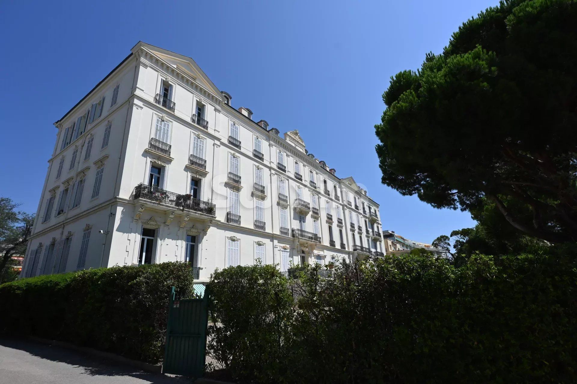 Vente Appartement 6m² 3 Pièces à Cannes (06400) - Swixim